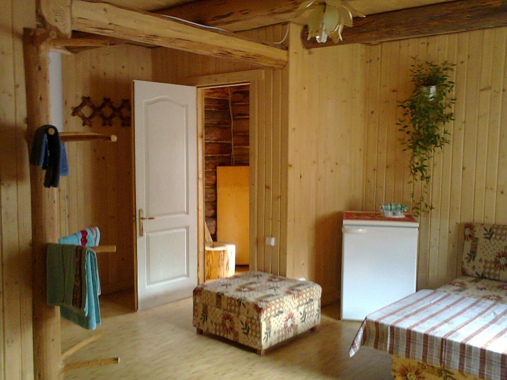 Krutogora Otel Tatariv Oda fotoğraf